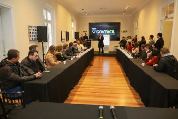 Paraná adota aplicativo criado por startup de Umuarama para unificar informações dos 399 municípios